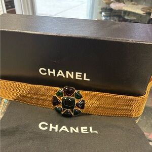 Vintage 1996 NIB Chanel Gold Mesh Belt featuring Gripoix Poured Glass Medallions